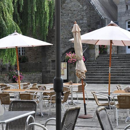 Cafe Hotel Du Theatre Dinan Bagian luar foto
